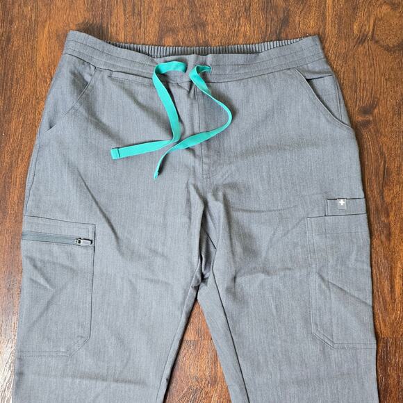 FIGS Yola Skinny Scrub Pants in Graphite Gray - XS - Picture 4 of 8